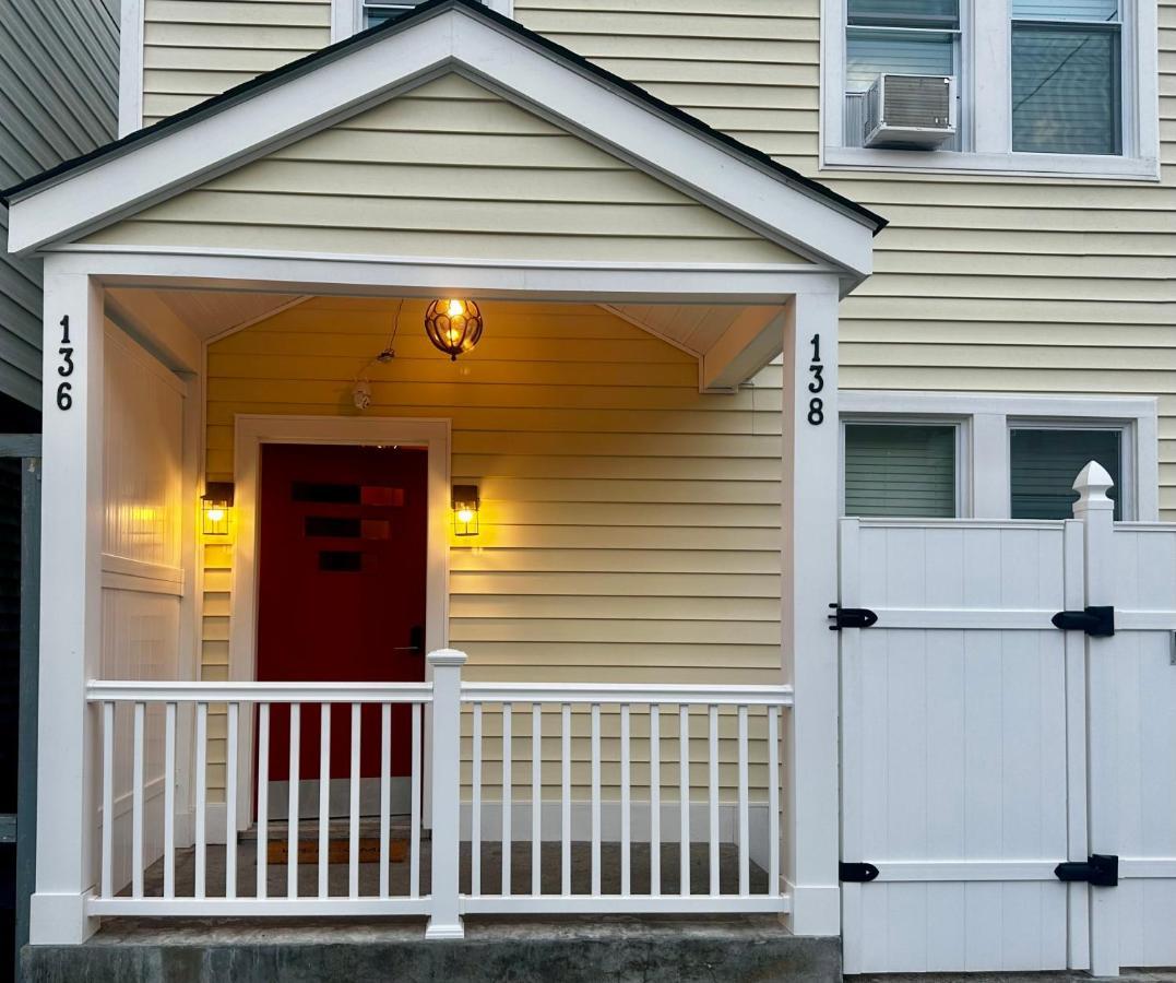 4-A Diamond In Yonkers Exterior foto